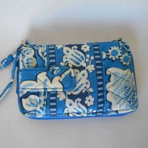 Vera Bradley blue floral wristlet wallet EUC